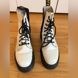 WHITE PLATFORM DOC MARTINS
